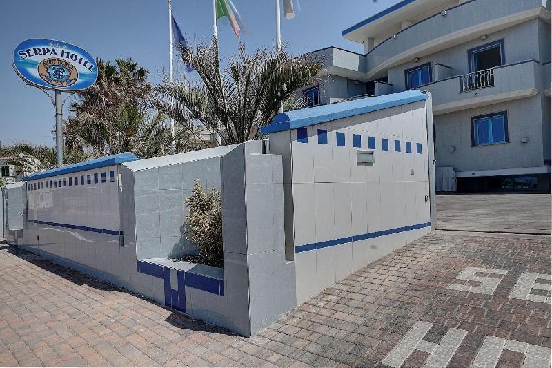 Serpa Hotel Anzio Exterior foto